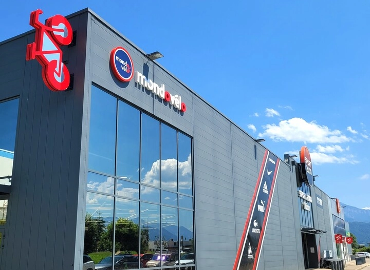 Magasin Mondovélo Voiron au sein de Sport 2000 à Voiron